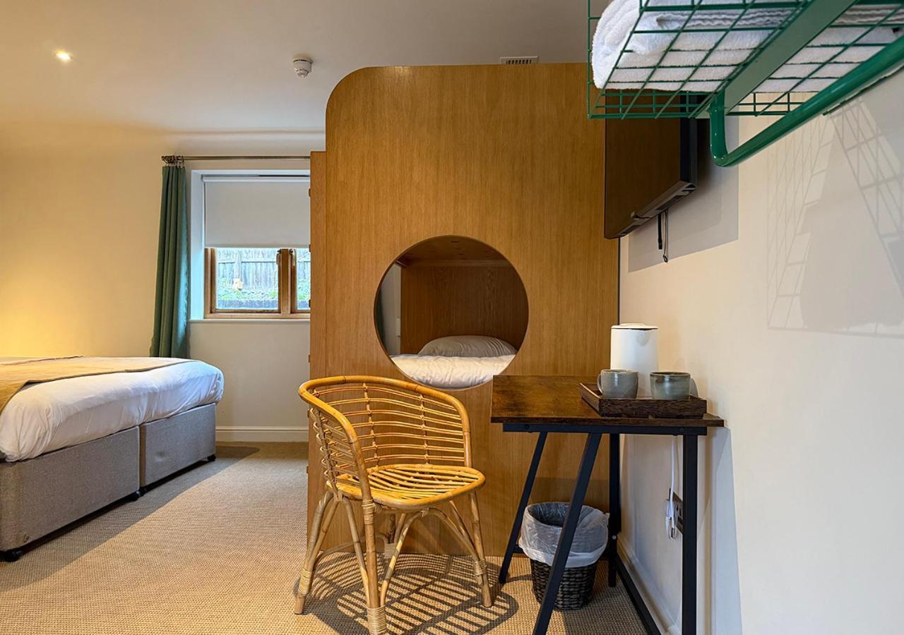 The Ridings At Theobalds Park Goff's Oak Exterior foto